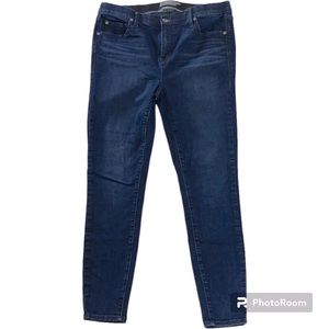 Torrid Sky High Skinny Jeans 12R